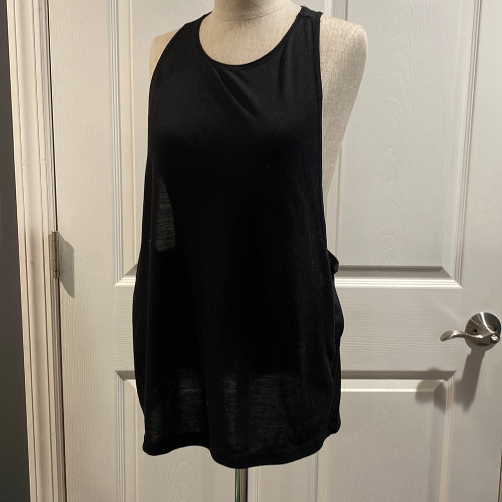 Women’s shirt